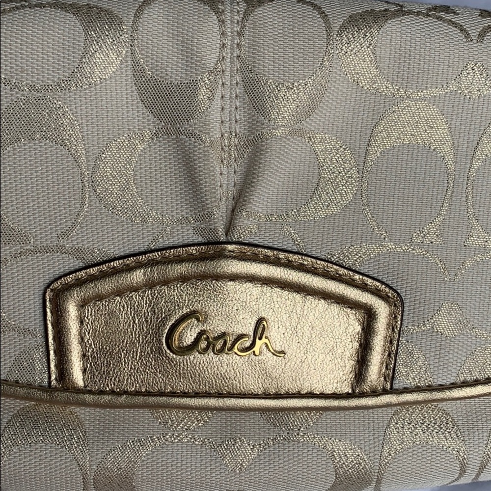 Authentic Coach Wristlet - image 8